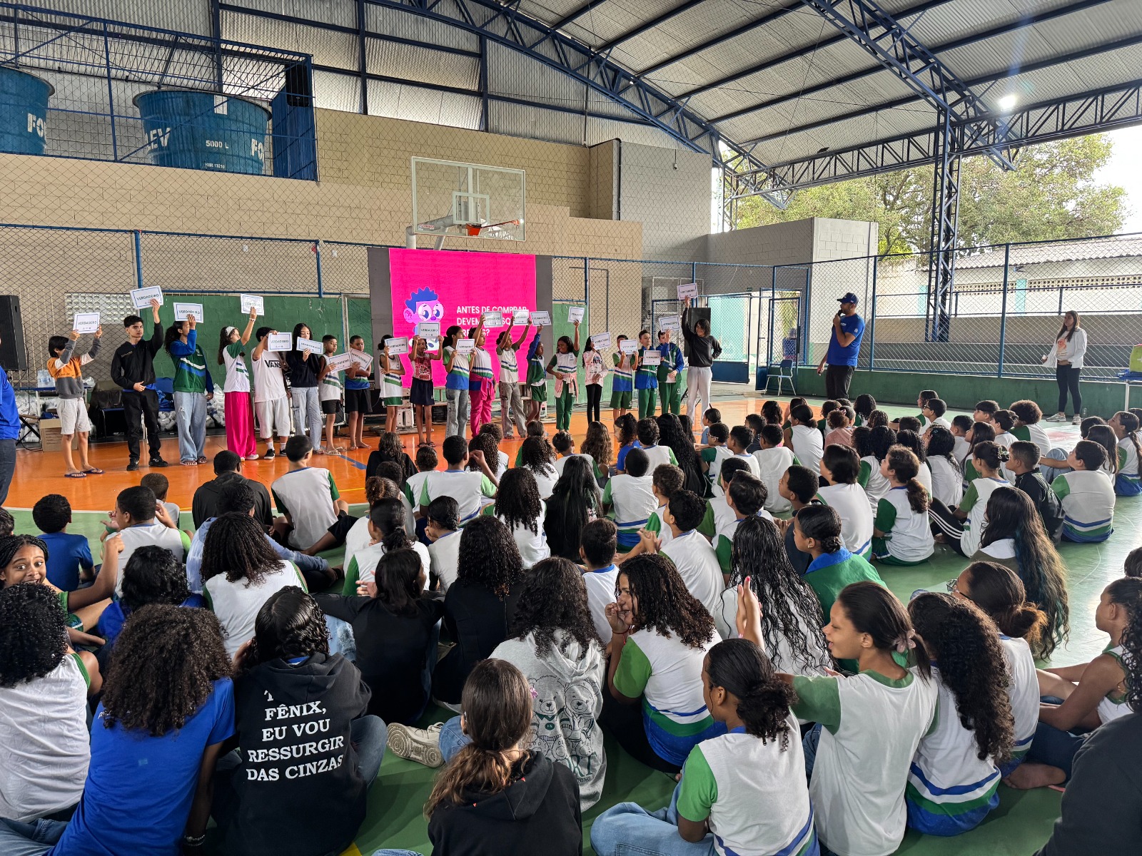Procon-ES promove programação especial do projeto “Procon nas Escolas” para quase 6 mil alunos no Mês das Crianças